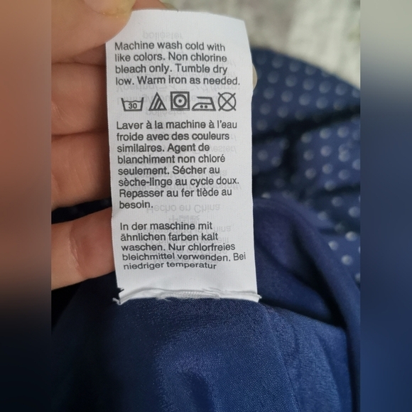 J Crew Pleated Skirt in Polka-Dot Blue size 10 - Picture 7 of 7